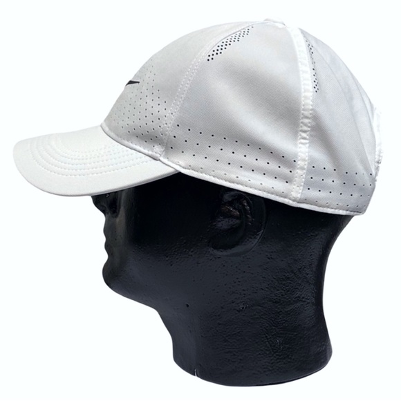 Nike Legacy 91 Dri-Fit SnapBack - Picture 2 of 13